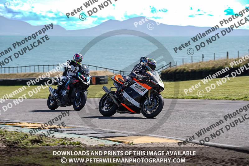 anglesey no limits trackday;anglesey photographs;anglesey trackday photographs;enduro digital images;event digital images;eventdigitalimages;no limits trackdays;peter wileman photography;racing digital images;trac mon;trackday digital images;trackday photos;ty croes